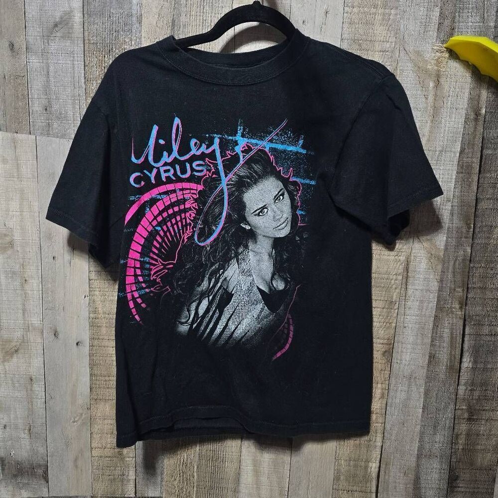 Miley Cyrus Y2K 2009 Wonderworld Black Graphic Band Tee Small Concert Tour